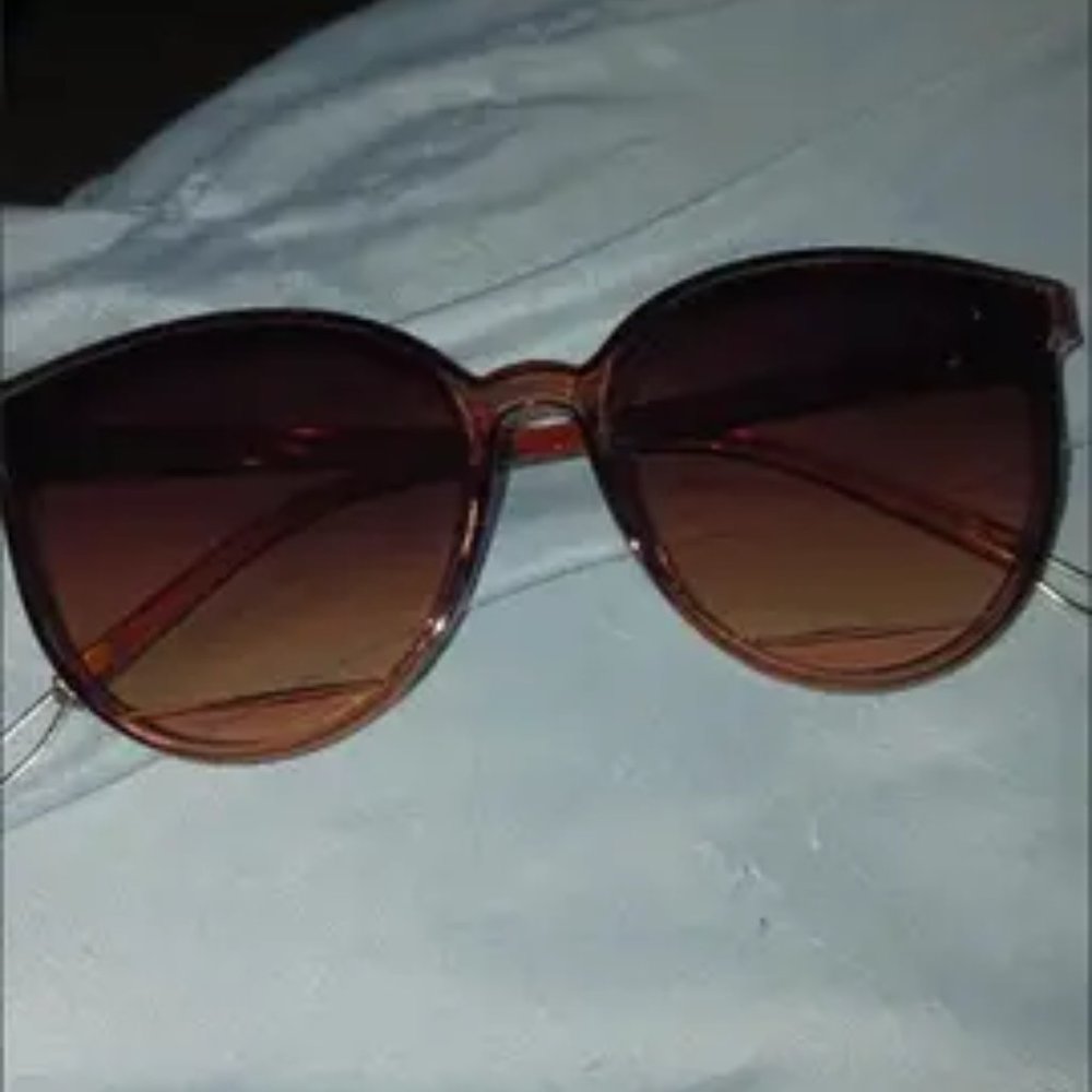Classic Round Sunglasses For Women Unisex Vintage Shades Large Plastic Frame